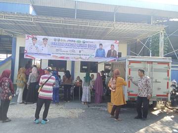Gerakan Pangan Murah di Sampang