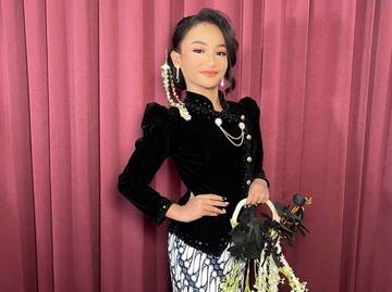 Pemenang Putri Kebaya Cilik Jatim Promosikan Beragam Kebaya