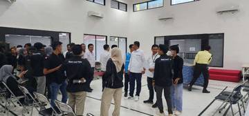 Audiensi Permasalahan Listrik di Pulau Raas