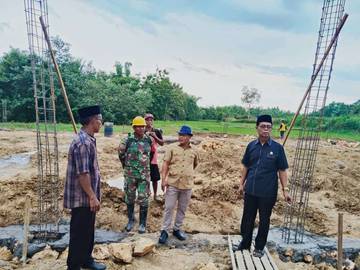 Pantau Pembangunan KPM di Pamekasan