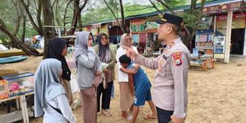 Imbauan Kamtibmas di Pantai Lon Malang
