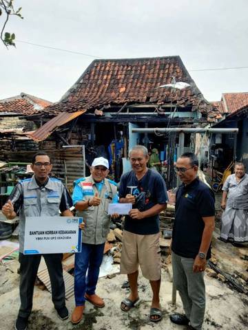 Santunan Bagi Korban Kebakaran di Pamekasan 