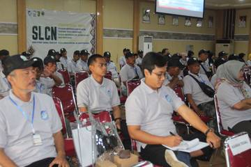 Serius, Nelayan Pekalongan Mengikuti  Sekolah Cuaca oleh BMKG