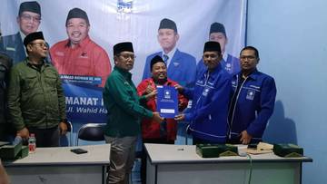 PAN  Batang Dukung Fauzi dan Ridwan