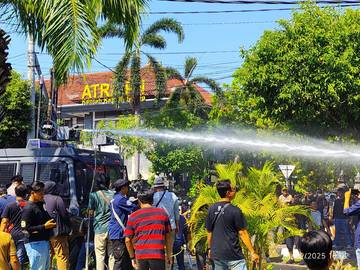 Polres Buleleng Gelar Simulasi Sispamkota di Kantor BPN