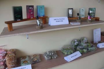 Wabup Buleleng Launching Rumah Pajang UMKM Singa Ratna