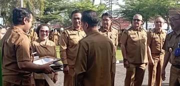 Dinas Perpustakaan Sintang Raih Prestasi Tertinggi