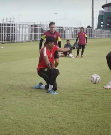 Coach Munster Latih Keras Ernando Ari