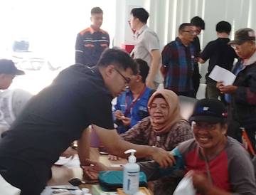 Kemeriahan Donor Darah Balai Yasa Surabaya