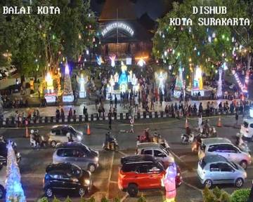 Hari Terakhir Arus Balik Nataru, Ratusan Ribu Kendaraan Tinggalkan Solo