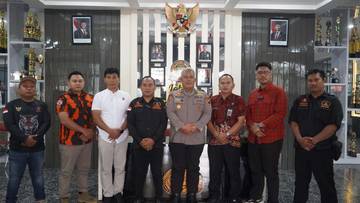 Polres Wonogiri Silaturahmi Ormas GRIB Jaya Dan Pemuda Pancasila