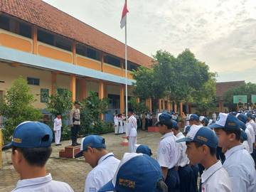 Kapolsek Wonogiri Kota Tekankan Anti Bullying di Sekolah 