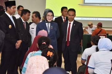 Bupati Sukoharjo Pantau Pencairan JHT Eks Karyawan PT Sritex