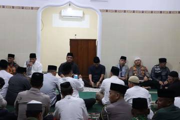 Polres Wonogiri Bersama Forkopimda Tarling di Masjid Al Barokah Sidoharjo