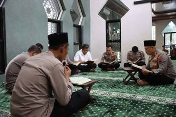 Kapolres Wonogiri Pimpin Tadarus Al Quran