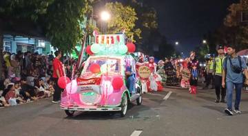 Karanganyar Night Carnival Meriah