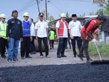 Jalan Jumantono-Jumapolo Mulai Diperbaiki