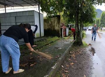 SMP Negeri 2 Tahuna Gelar "Kaehe Buresi"