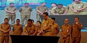 Wabup Parapaga Hadiri Kesepakatan Penurunan Stunting