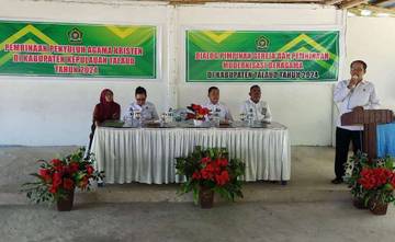 Pembinaan Penyuluh Agama dan Dialog Pimpinan Gereja di Talaud