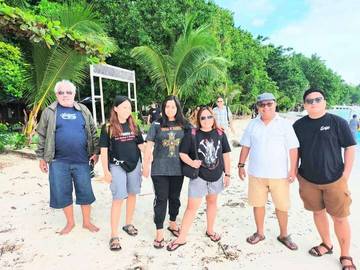 Pulau Sara'a Menjadi  Pilihan Wisata Warga Talaud