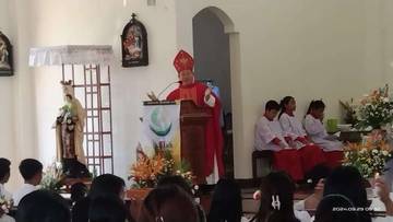 Ibadah Misa di Gereja Katholik Melonguane