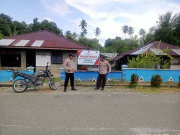 Polisi Nusa Nangin Patroli ke sejumlah titik