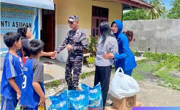 Baksos HUT ke - 13 Lanal Melonguane di Panti Asuhan