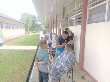 Loka Latihan Kerja kepada Murid Sekolah Rakyat