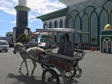 Bendi Kendaraan Tradisional Masih Bertahan di Ternate 