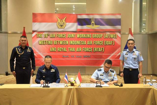 TNI AU-RTAF Hold 16th Air Force Working Group 
