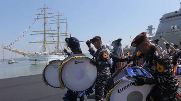 KRI Bima Suci Kembali Usai ke Asia Timur