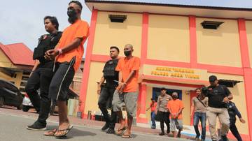 Polisi Tahan Penyelundup Imigran Rohingya di Aceh Timur