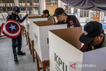 Panitia Buat TPS Superhero Tingkatkan Partisipasi Pemilih