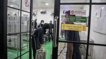 Di Balik Makan Bergizi Gratis: Aktivitas Dapur SPPG