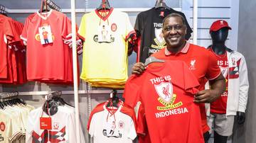 Mantan Pesepakbola Liverpool FC Emile Heskey ke Surabaya