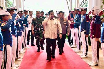 Presiden Prabowo Tegaskan TNI-Polri Dedikasikan Diri untuk Bangsa dan Negara