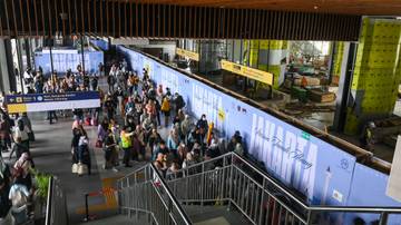 New Building for Commuter Rail Hub in Jakarta