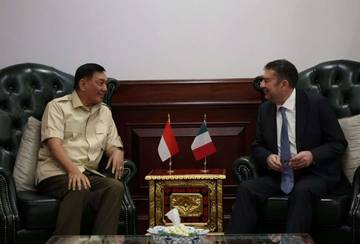 Defense Minister Sjafrie and Italian Ambassador Strengthen Cooperation