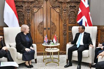 Minister McCarthy Meets Minister Bahlil Lahadalia