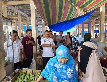 Pemkab Way Kanan Monitoring Harga Pangan