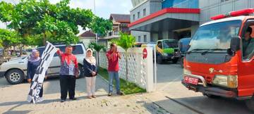 Bank Kulon Progo Salurkan 20 tangki air bersih 