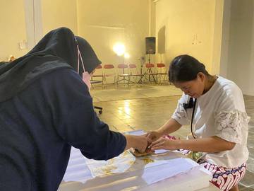 Workshop Batik Cap Warnai Dua Dekade Sekolah Tumbuh