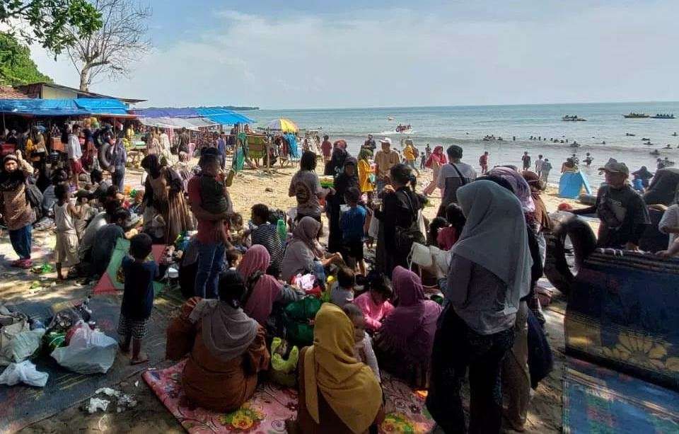 Setengah Juta Wisatawan Kunjungi Pandeglang Selama Libur Lebaran 2023