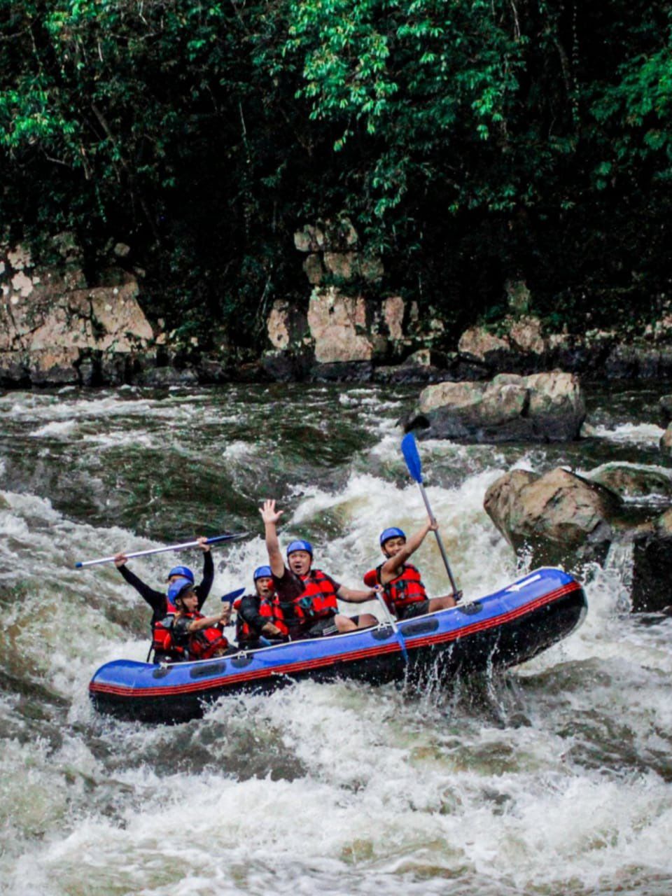 Olahraga Arung Jeram Semakin Diminati Masyarakat Bahau Hulu