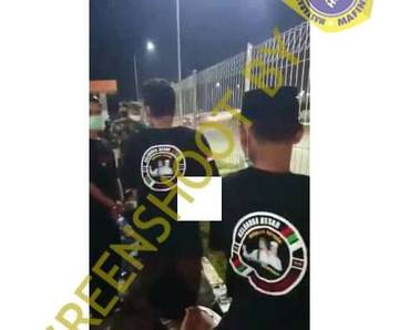 [SALAH] POLISI RAZIA ORANG-ORANG YANG MENGGUNAKAN KAUS BELA PALESTINA