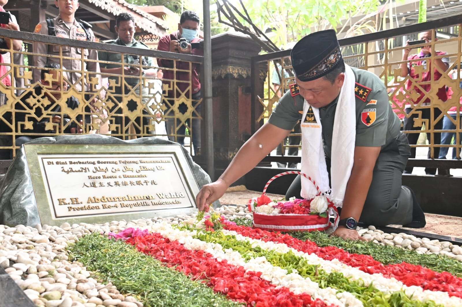Perwira Tinggi TNI-Polri di Jatim Gelar Silahturahmi di Ponpes