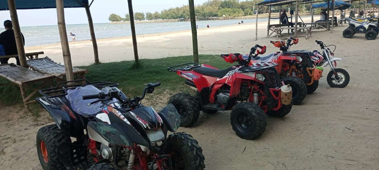 Pantai Cemara Tuban Tetap Jadi Primadona Masyarakat