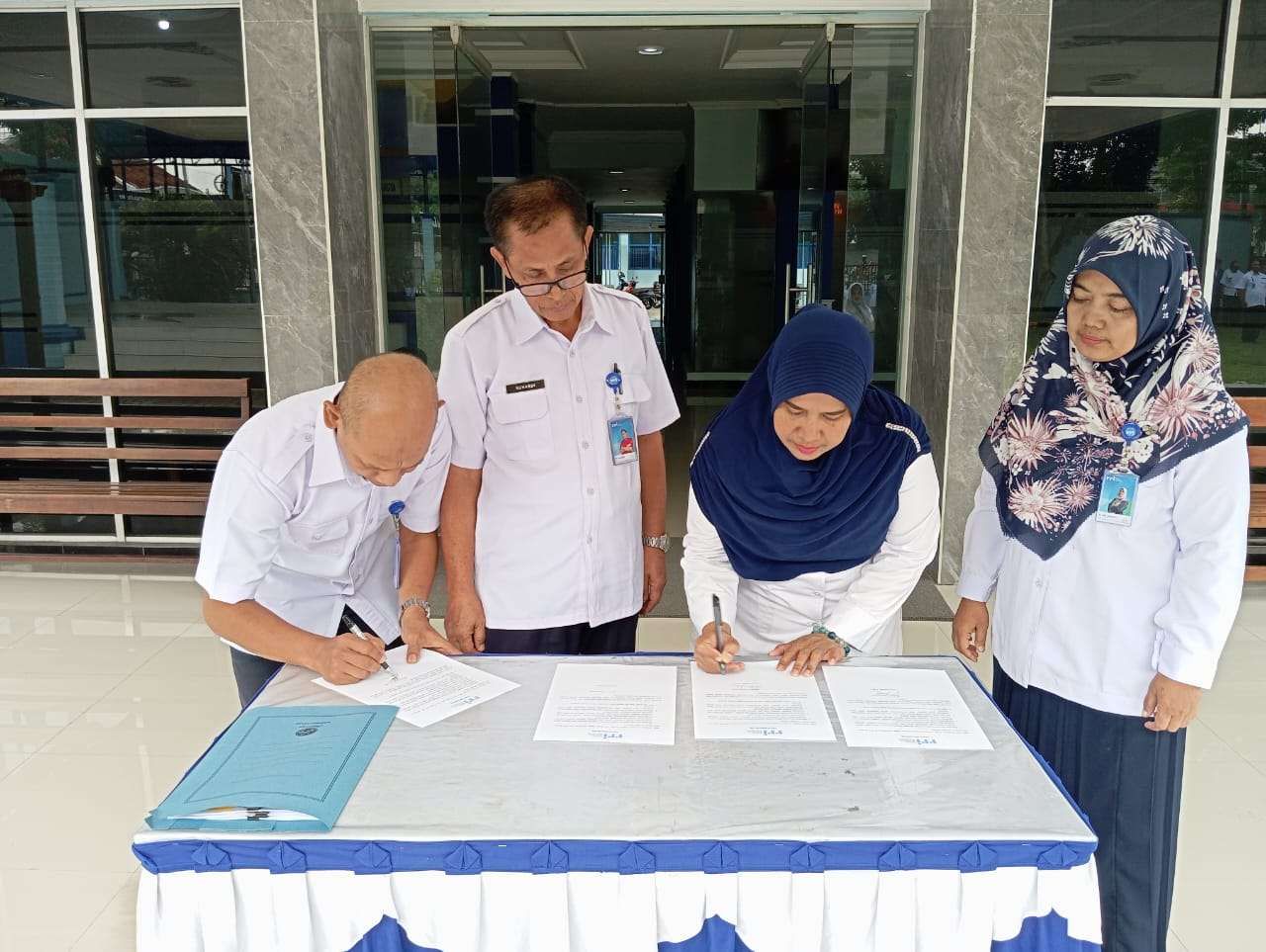 Angkasawan-Angkasawati RRI Madiun Ikrarkan Netralitas ASN - RRI.co.id
