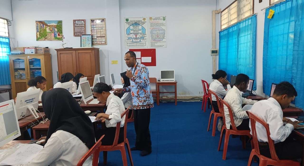 Uji Kompetensi Keahlian diikuti 87 Siswa Kelas XII SMK Yapis Biak 